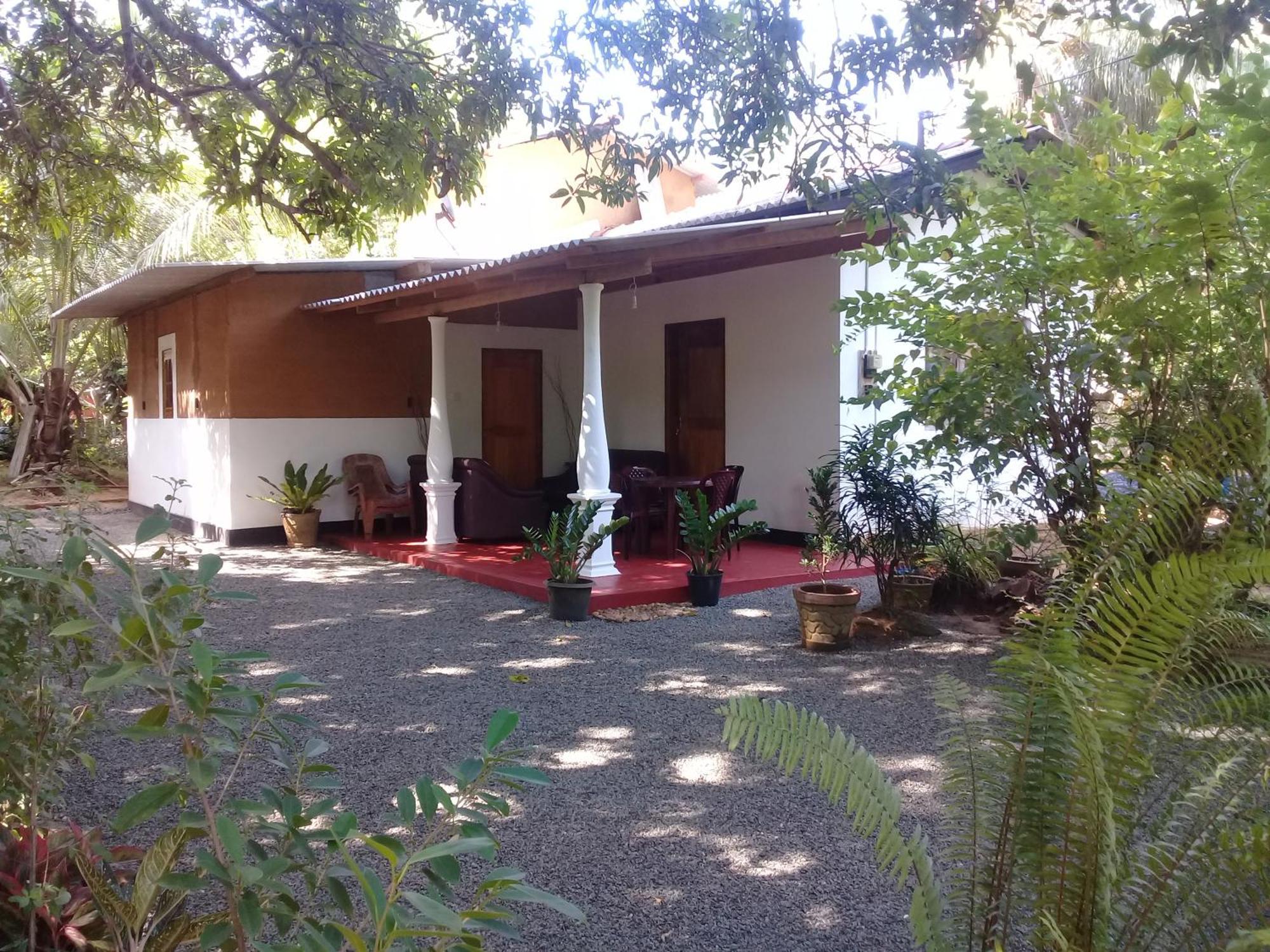 Tusker'S Paradise Safari Villa Удавалаве Екстериор снимка