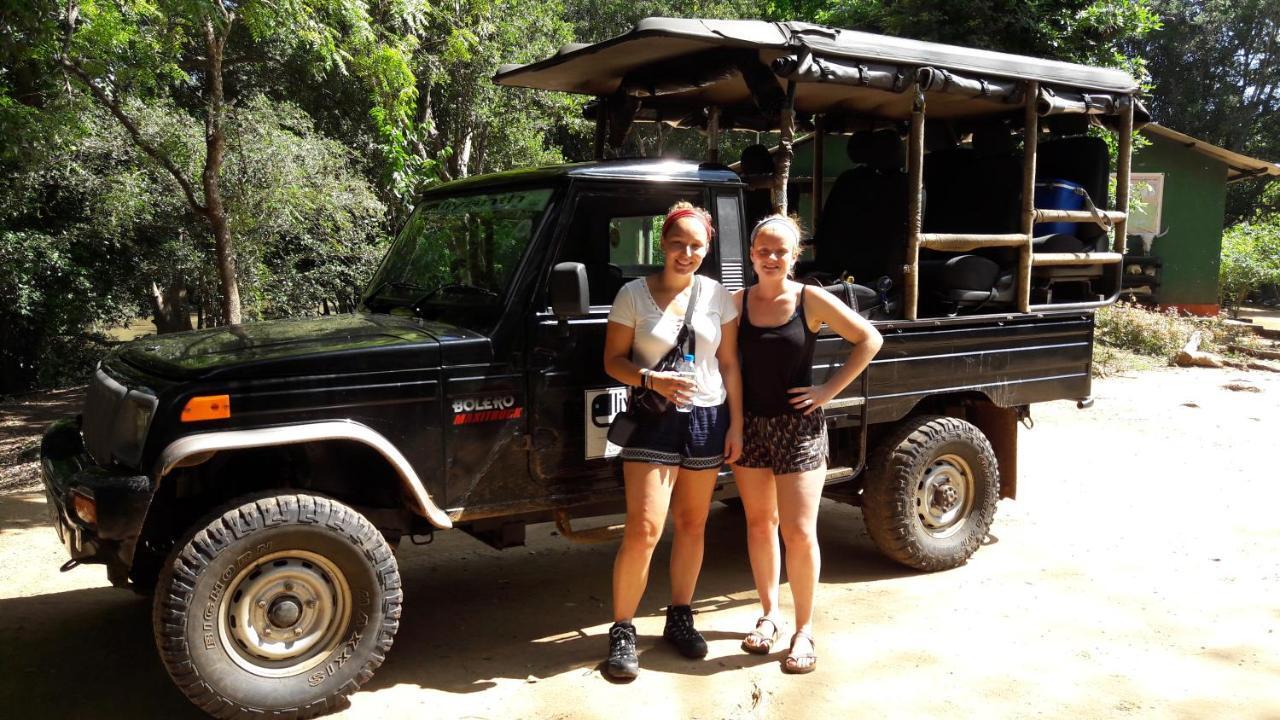 Tusker'S Paradise Safari Villa Удавалаве Екстериор снимка